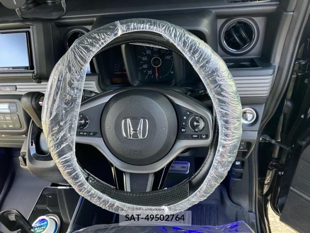Honda N-VAN 2019-01 8485888-12