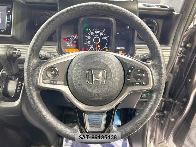 Honda N-VAN 2022-02 8526431-10