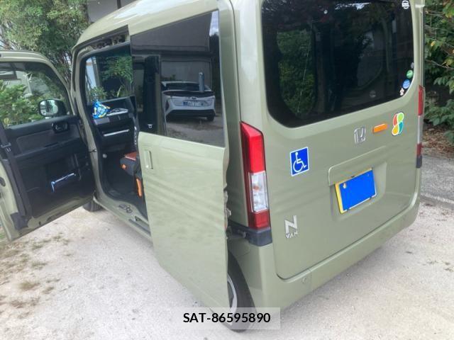 Honda N-VAN 2018-11 8563083-4