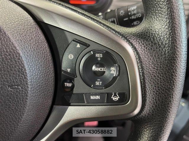 Honda N-VAN 2022-11 8628240-5