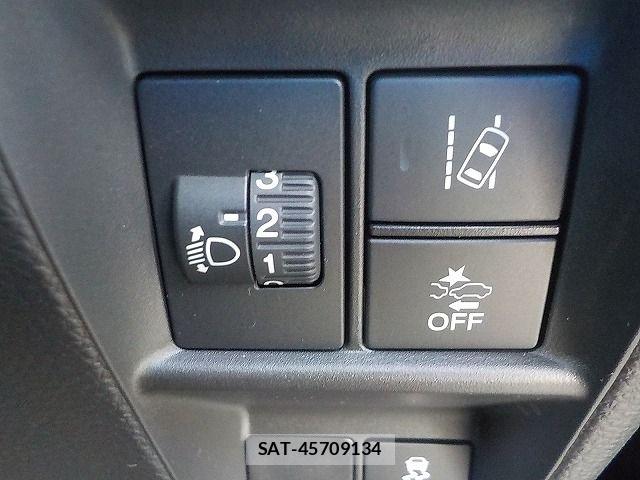 Honda N-VAN 2022-12 8628241-15