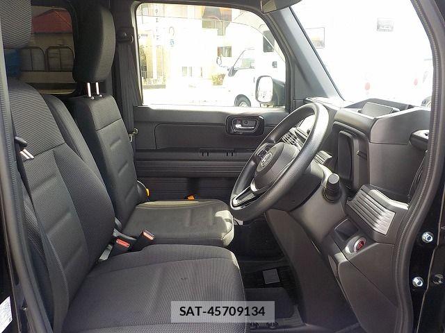 Honda N-VAN 2022-12 8628241-16