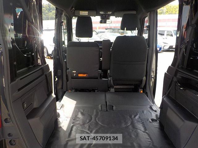 Honda N-VAN 2022-12 8628241-17