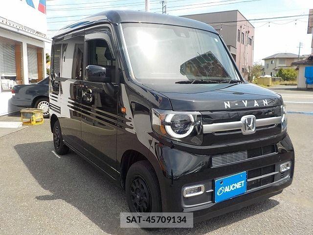 Honda N-VAN 2022-12 8628241-4