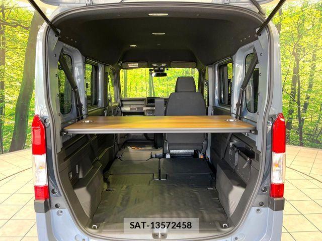 Honda N-VAN 2023-04 8628239-9