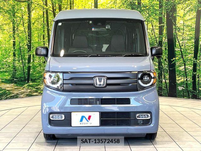 Honda N-VAN 2023-04 8628239-13
