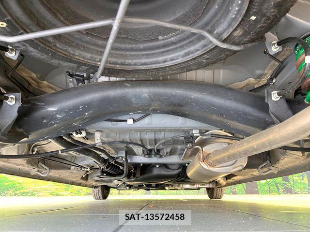 Honda N-VAN 2023-04 8628239-18