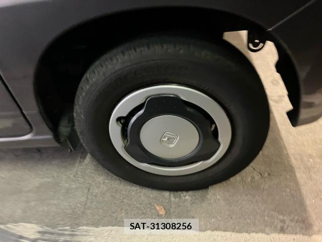 Honda N-VAN 2023-06 8660854-10