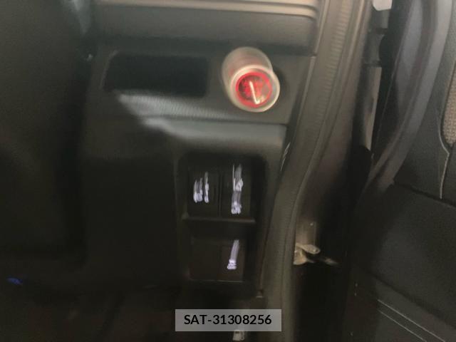 Honda N-VAN 2023-06 8660854-15