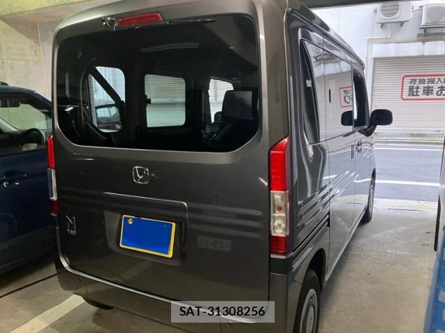 Honda N-VAN 2023-06 8660854-6