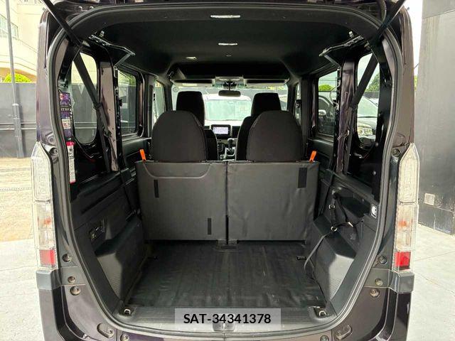 Honda N-VAN 2018-07 8686232-17