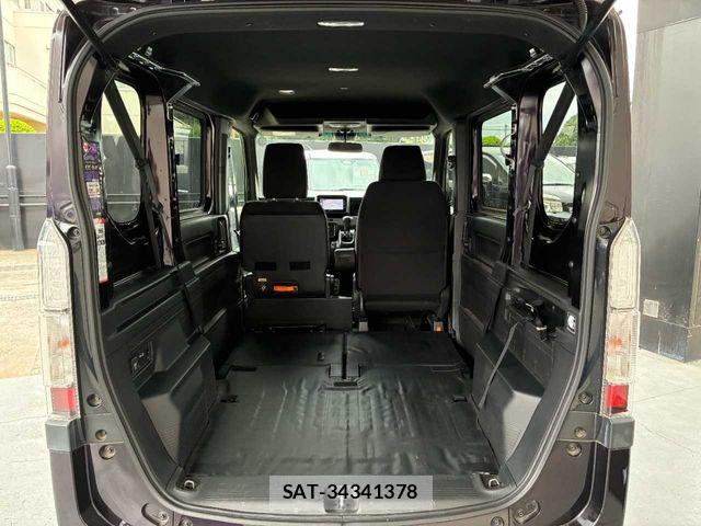 Honda N-VAN 2018-07 8686232-18