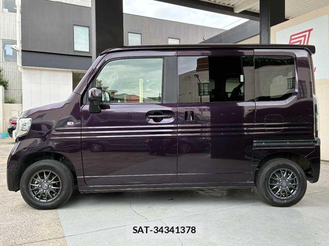 Honda N-VAN 2018-07 8686232-26