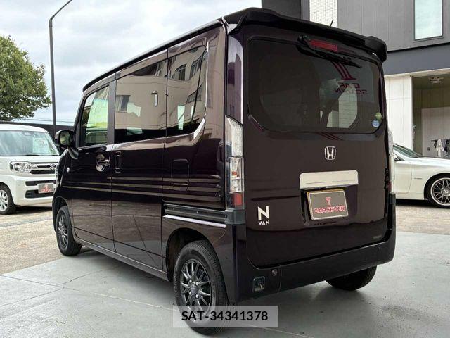 Honda N-VAN 2018-07 8686232-28