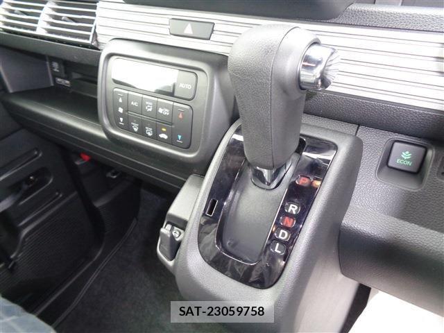 Honda N-VAN 2026-09 8745003-18