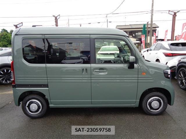 Honda N-VAN 2026-09 8745003-3