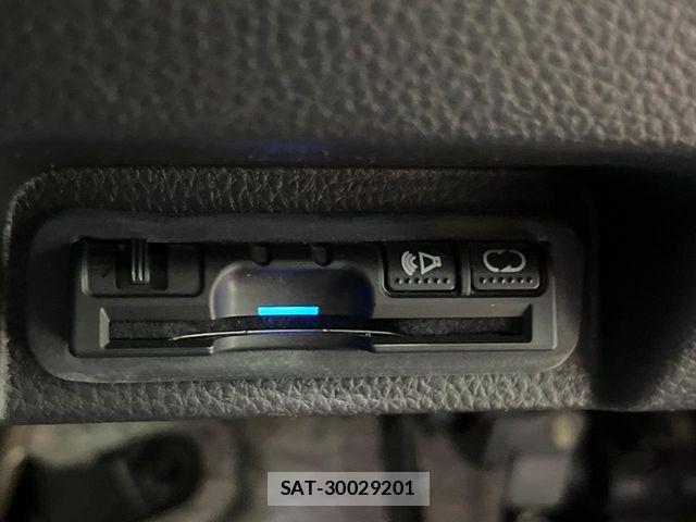 Honda N-VAN 2018-07 8797032-5