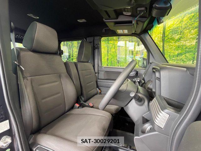 Honda N-VAN 2018-07 8797032-7