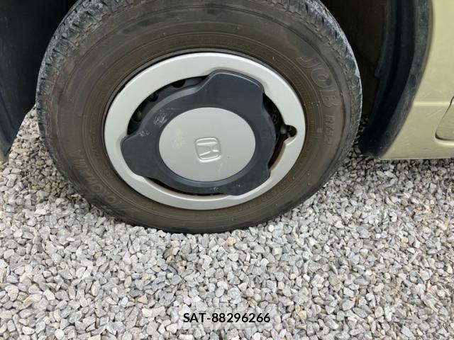 Honda N-VAN 2023-04 8830939-9
