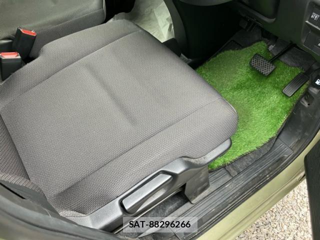 Honda N-VAN 2023-04 8830939-14