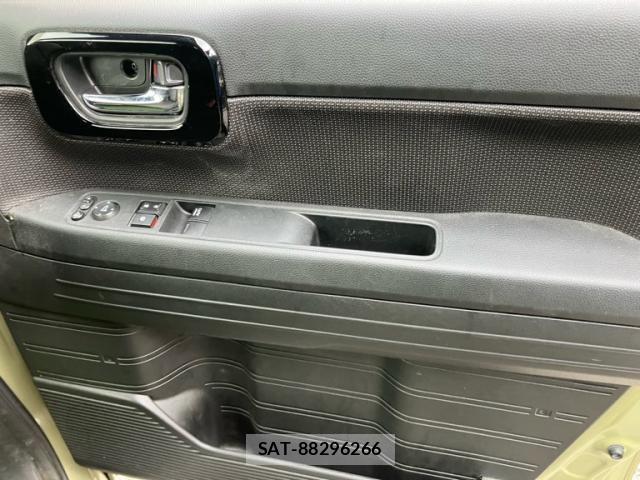 Honda N-VAN 2023-04 8830939-15