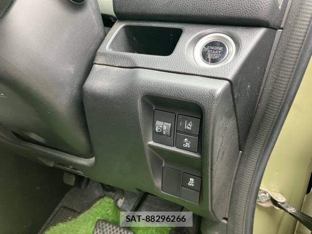 Honda N-VAN 2023-04 8830939-16