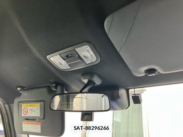 Honda N-VAN 2023-04 8830939-19