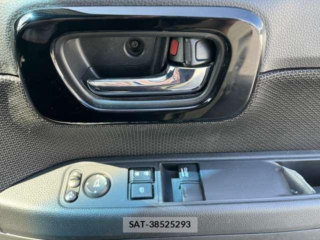 Honda N-VAN 2019-07 8830940-15