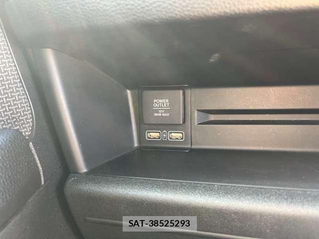 Honda N-VAN 2019-07 8830940-25