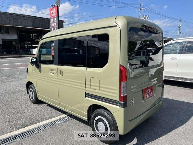 Honda N-VAN 2019-07 8830940-4