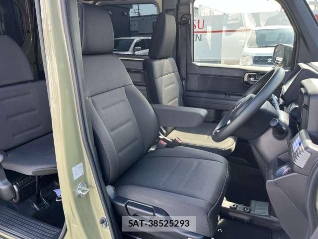 Honda N-VAN 2019-07 8830940-7
