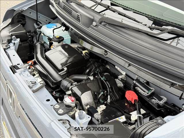 Honda N-VAN 2024-02 8830937-19