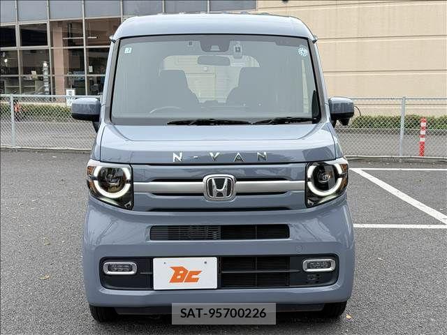 Honda N-VAN 2024-02 8830937-20