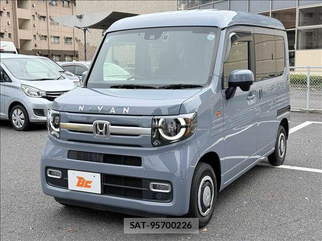 Honda N-VAN 2024-02 8830937-21