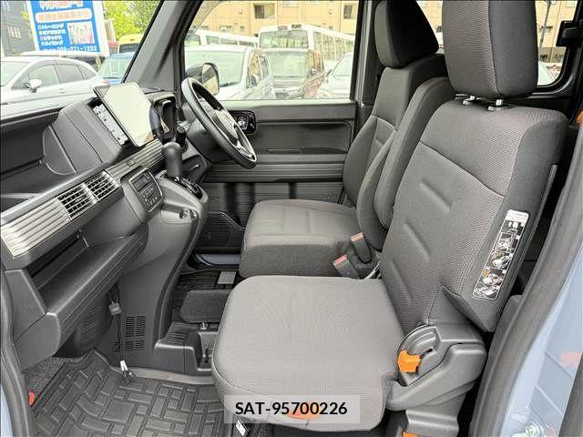 Honda N-VAN 2024-02 8830937-24