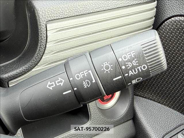 Honda N-VAN 2024-02 8830937-26