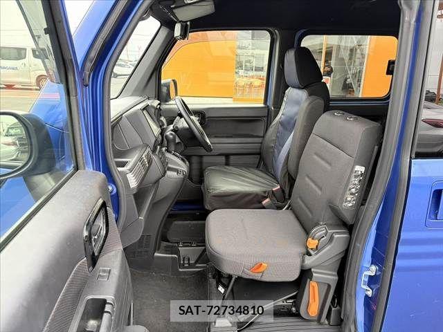 Honda N-VAN 2022-09 8830938-16