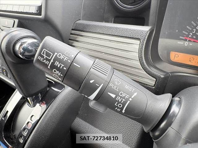 Honda N-VAN 2022-09 8830938-25