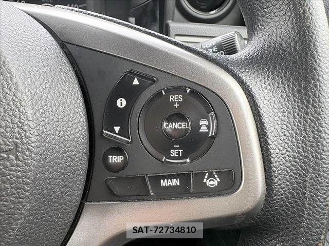Honda N-VAN 2022-09 8830938-5