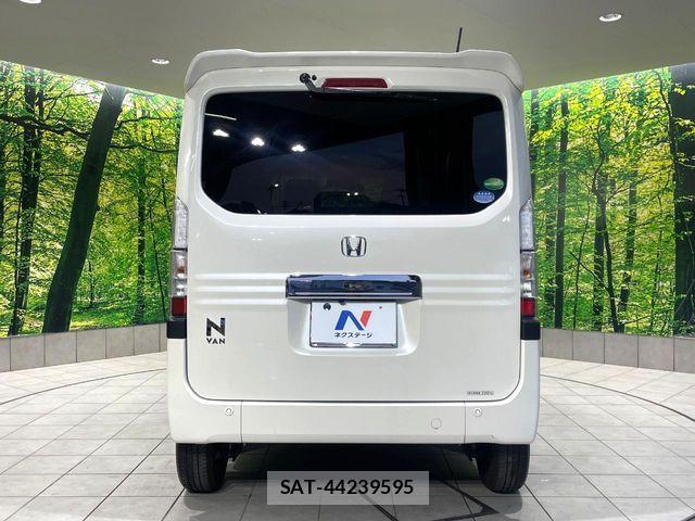 Honda N-VAN 2019-01 8871774-14
