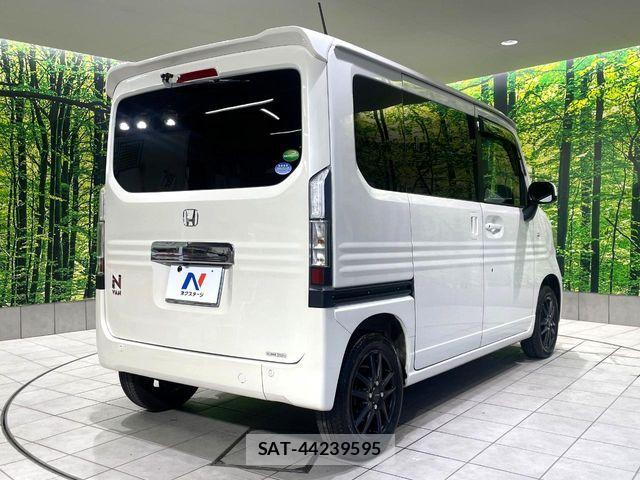 Honda N-VAN 2019-01 8871774-16