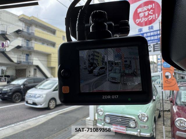 Honda N-VAN 2024-03 8871772-16