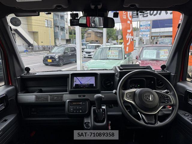 Honda N-VAN 2024-03 8871772-1