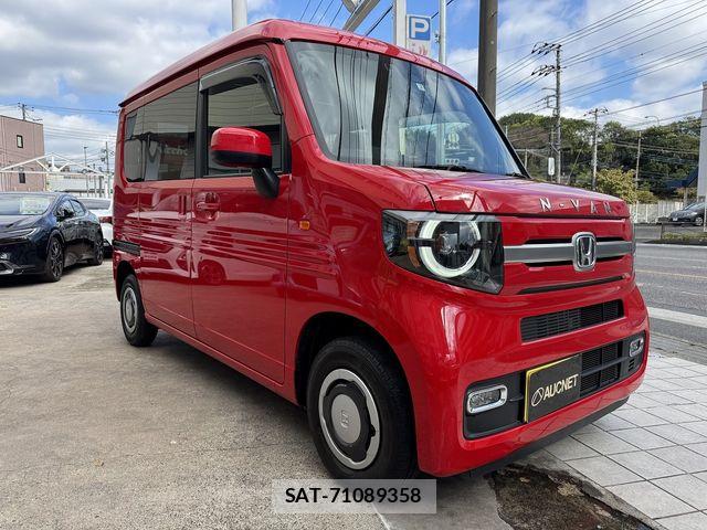 Honda N-VAN 2024-03 8871772-4
