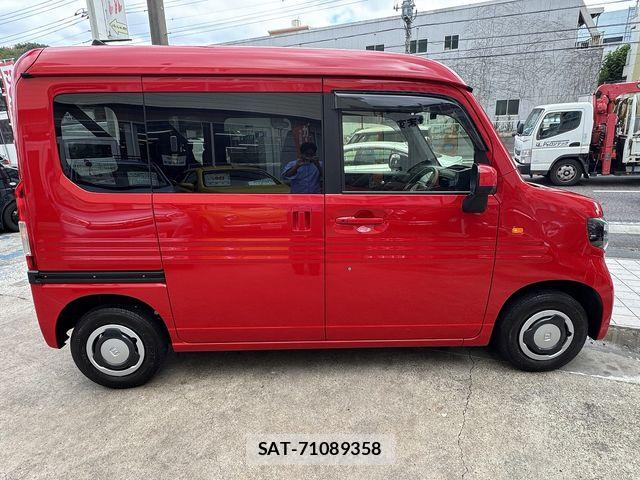 Honda N-VAN 2024-03 8871772-5