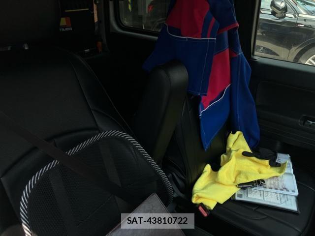 Honda N-VAN 2019-02 8871775-11