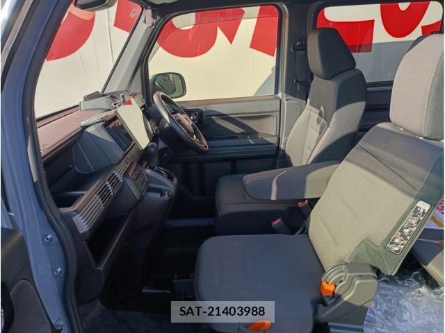 Honda N-VAN 2023-09 8881405-10