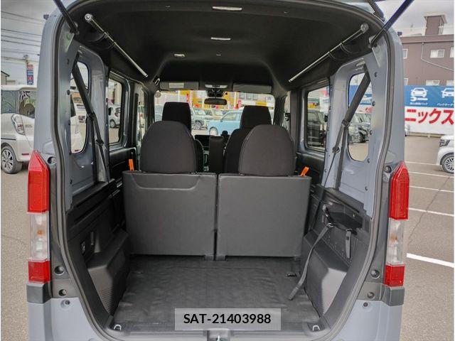 Honda N-VAN 2023-09 8881405-13