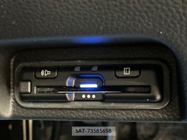 Honda N-VAN 2023-09 8881402-7
