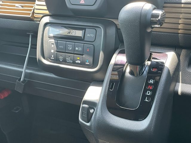 Honda N-VAN 2024-06 1093269-21